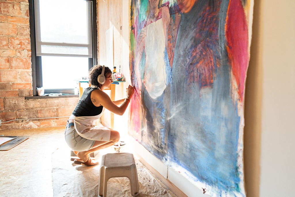 Fellowship Studio Slideshow02